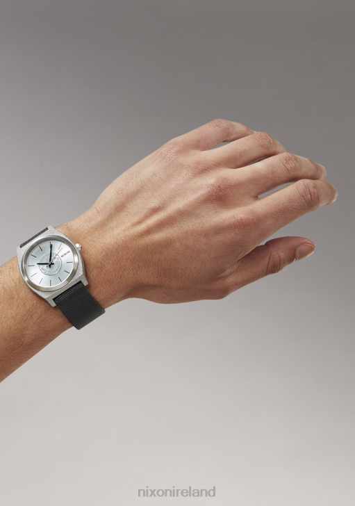 Watch IE Nixon Independent Time Teller All Silver 688T127