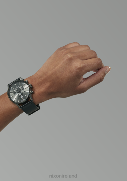 Watch IE Nixon Sentry Chrono Leather All Gunmetal/Black 688T109