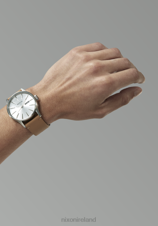 Watch IE Nixon Sentry Leather All Silver/Tan 688T57