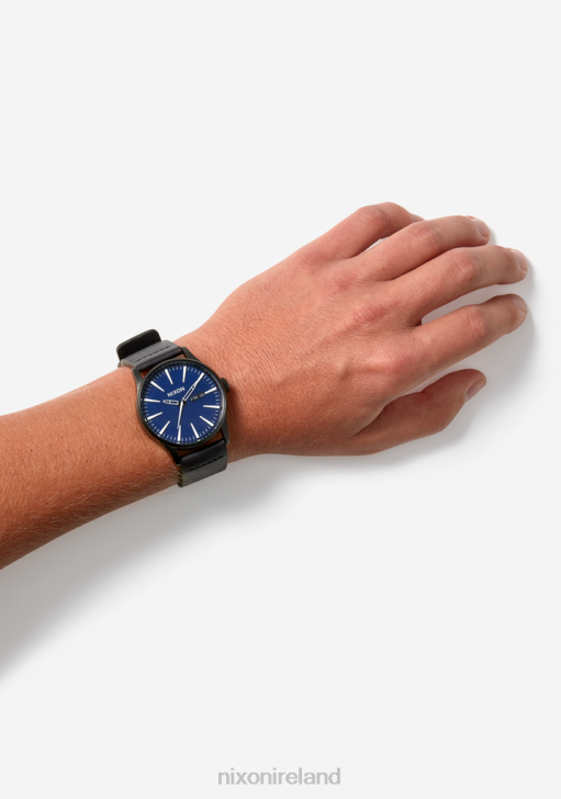 Watch IE Nixon Sentry Leather Gunmetal/Black 688T54