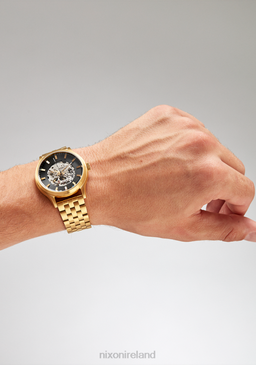 Watch IE Nixon Spectra Black/Gold 688T120