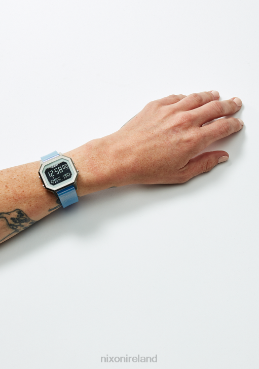 Watch IE Nixon Siren Stainless Steel Silver/Iridescent 688T210