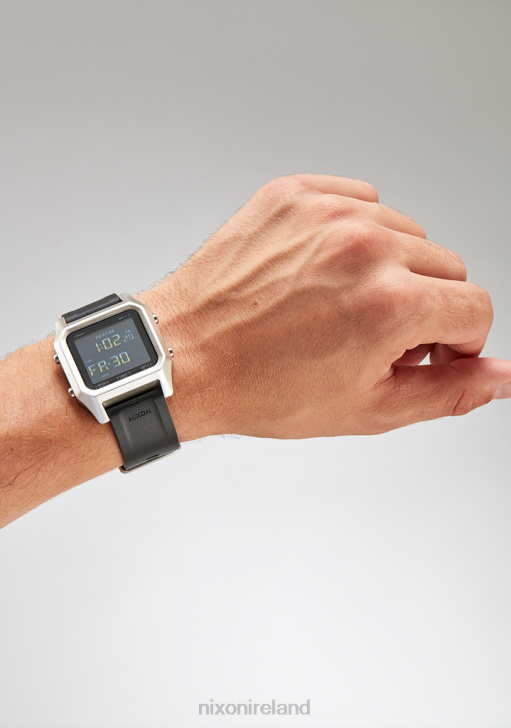 Watch IE Nixon Staple Silver/Black 688T144